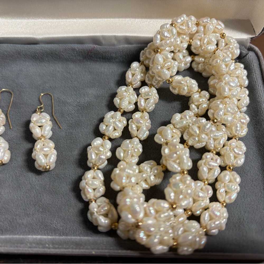 Vintage 14K Yellow Gold Cluster Rice Pearl Drop Dangle Earrings and Neck Set